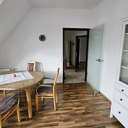 Mi Casa Es Su Casa - 2 Zimmerwohnung Mit Tiefgaragenparkplatz Lägenhet Krumbach (Gunzburg)